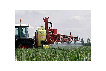 Postrekovače za traktor Kverneland Ikarus Postrekovače za traktor Kverneland Ikarus